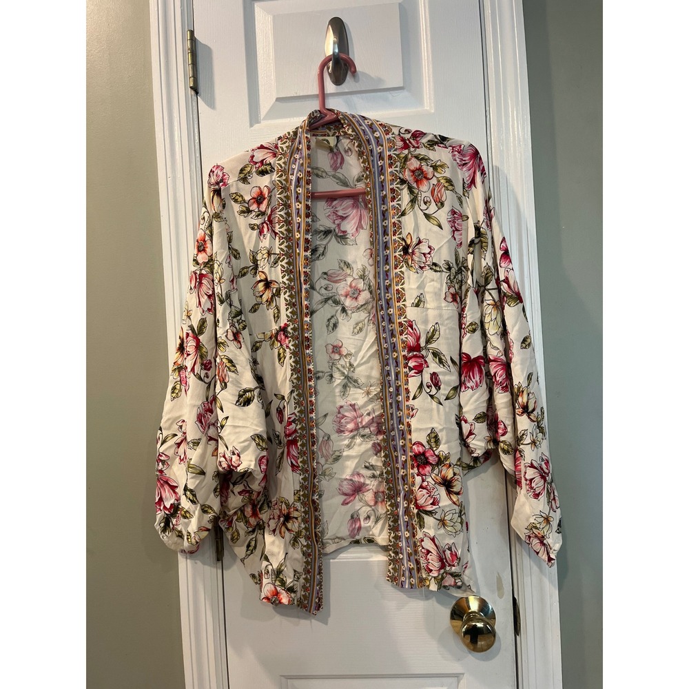 Akemi + Kin Anthropologie Floral Kimono Cardigan Open Front Boho Cream OS